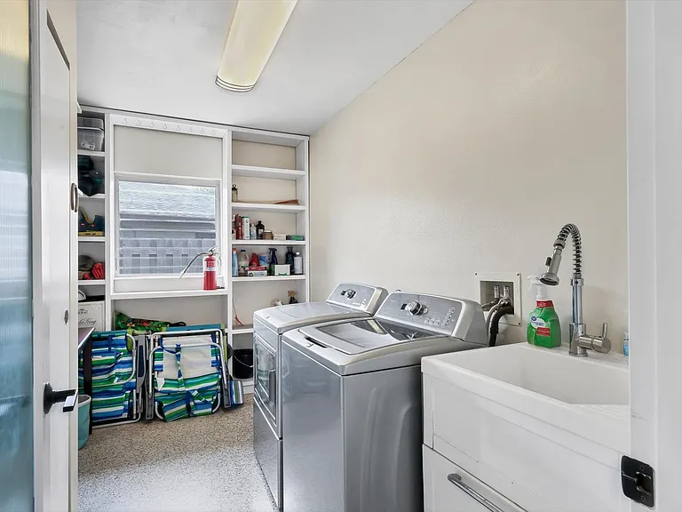 2532 Belvoir Blvd — Photo 25