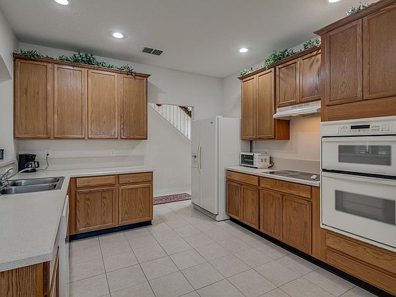5th image of 2399 Watermill Dr