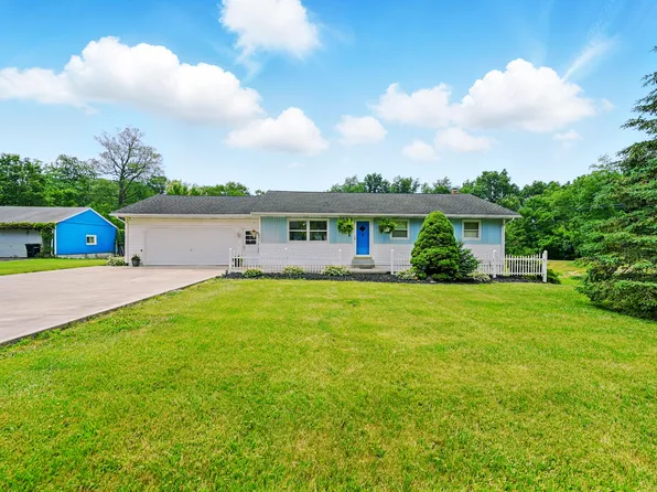 1129 W Bluelick Rd, Lima, OH 45801