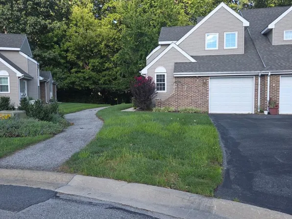 24 Fleetwood Ct #31, Wilmington, DE 19804