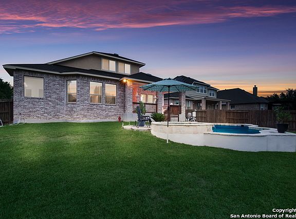 4th image of 10656 Foxen Way