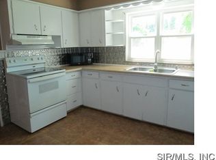 93 Dell Ave, East Alton, IL 62024