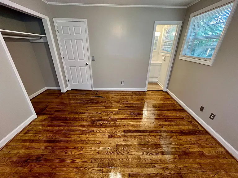 213 Kingnut Dr — Photo 14