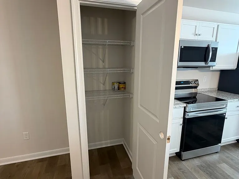 14711 Hancock Crest Way — Photo 10