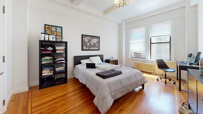 Rented by Bond New York | media 29