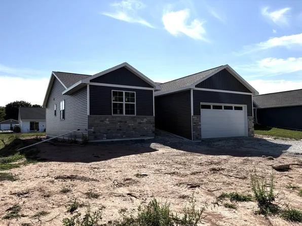 1605 Janice Ave, Green Bay, WI 54304