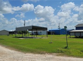 1412 Bill Tindall Ave, Seadrift, TX 77983