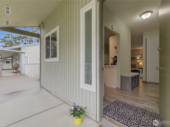 5804 200th Street SW #C, Lynnwood, WA 98036