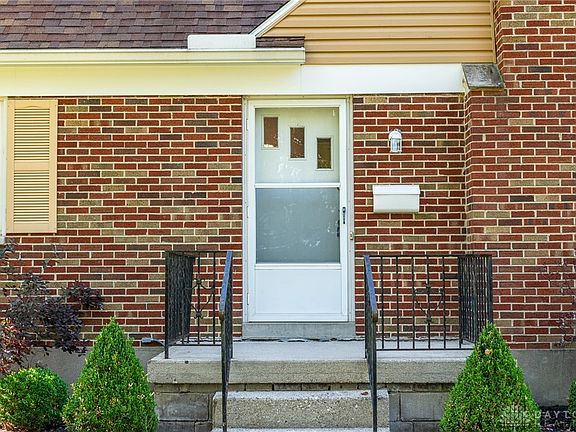 3rd image of 128 Winnet Dr