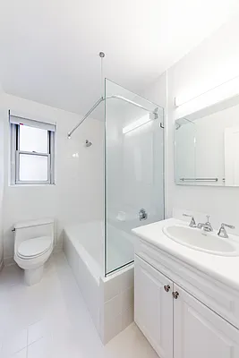 Rented by Douglas Elliman | media 21