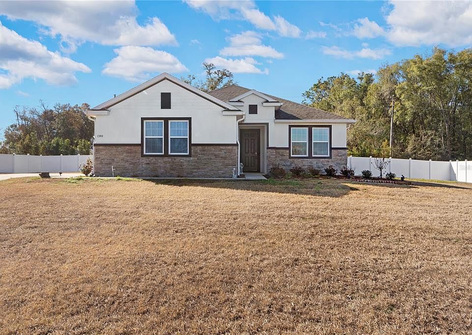 1st image of 1340 SE 63rd Court Rd