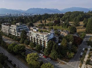5058 Cambie St #206, Vancouver, BC V5Z 2Z5