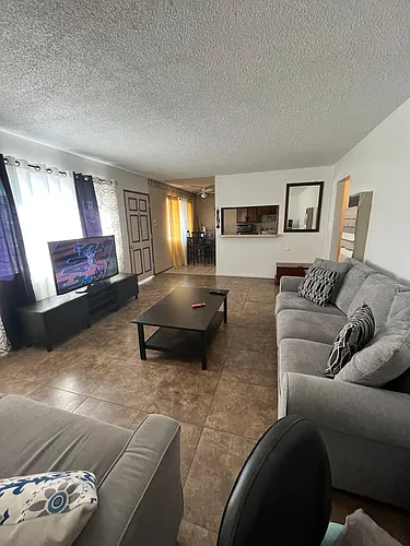8171 Virginia Ave #C Photo 1