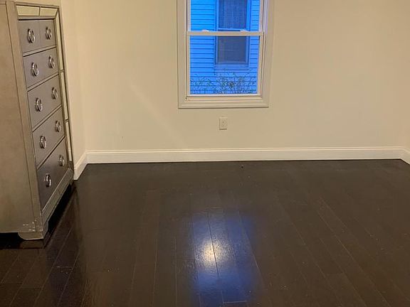 11. Dinning Room