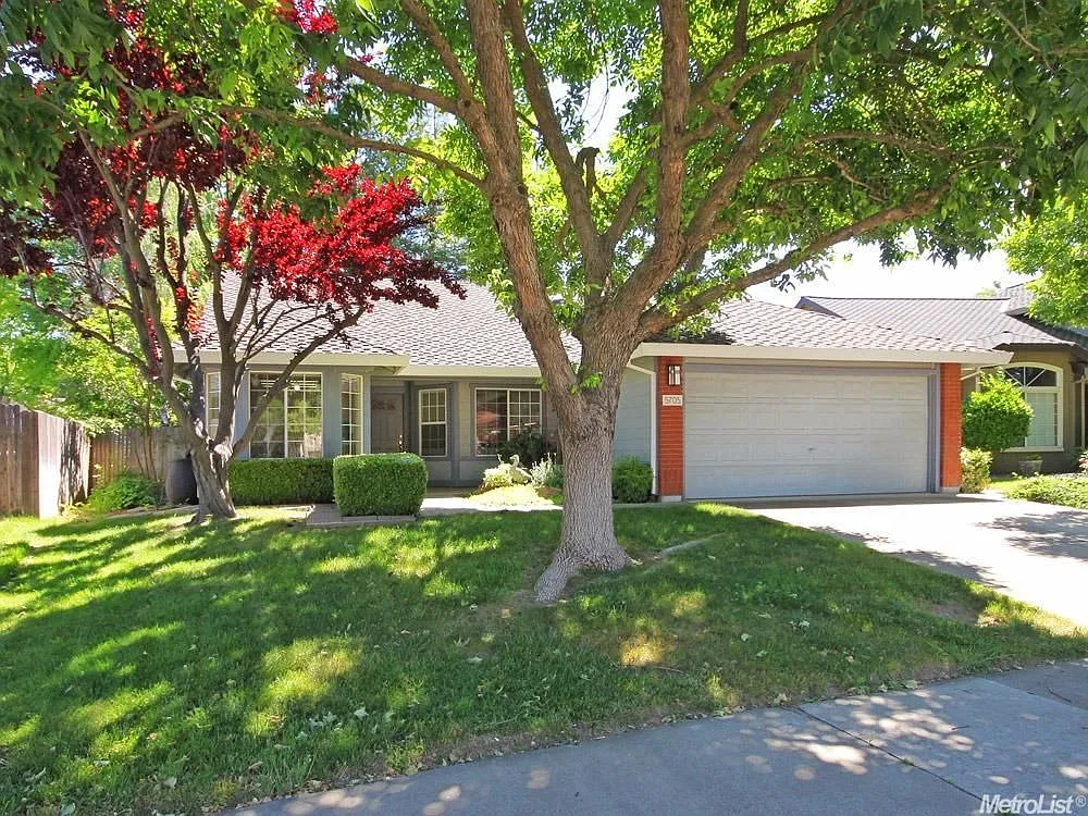 5705 Laguna Quail Way photo 1