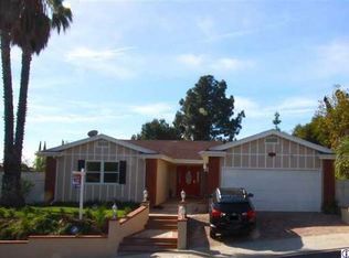 1615 Heather Ridge Dr, Glendale, CA 91207