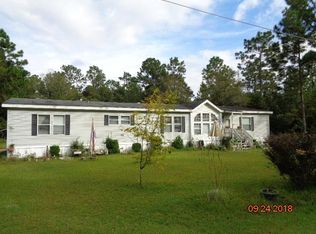 73 Elizabeth Rd, Jesup, GA 31545