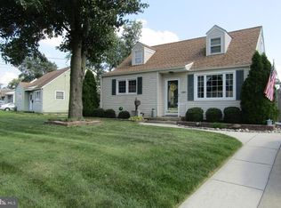 512 Cloverdale Rd, Blackwood, NJ 08012