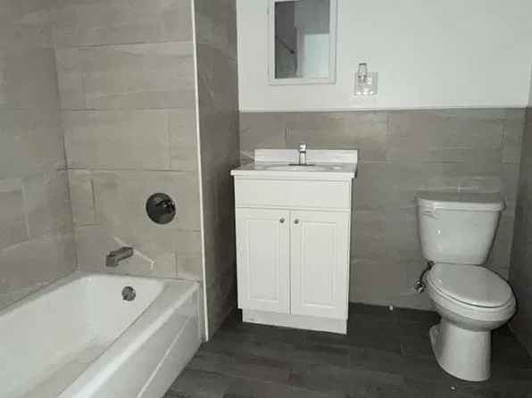 1913 Bussing Ave #3B, Bronx, NY 10466