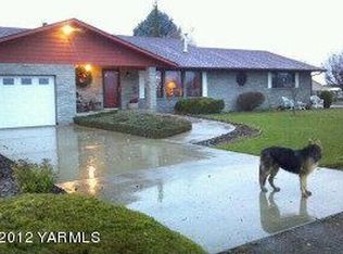 620 Ward Rd, Toppenish, WA 98948