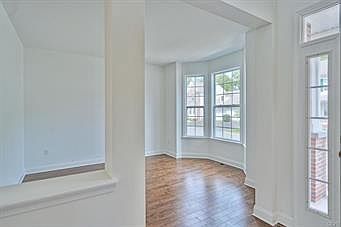 4th image of 2436 Napa Dr