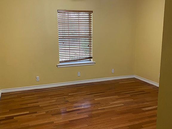 5th image of 2728 Fm 1087