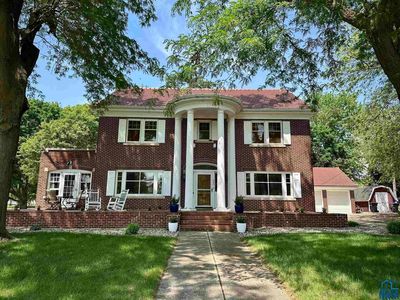 303 E Lakeshore Dr, Storm Lake, IA, 50588