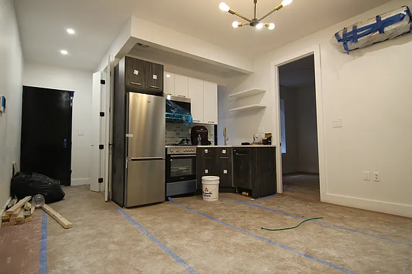 Rented by Nooklyn NYC LLC | media 34