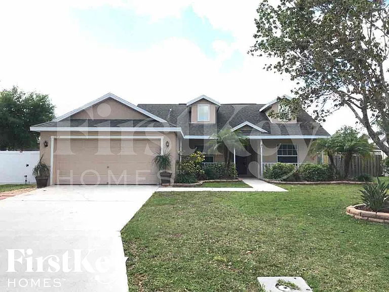 11764 Shirburn Cir — Photo 1