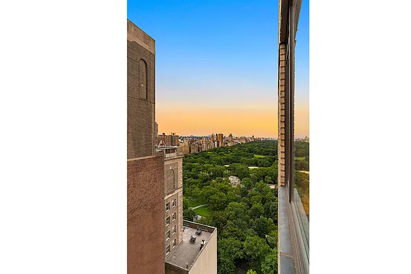 Rented by Warburg | media 16