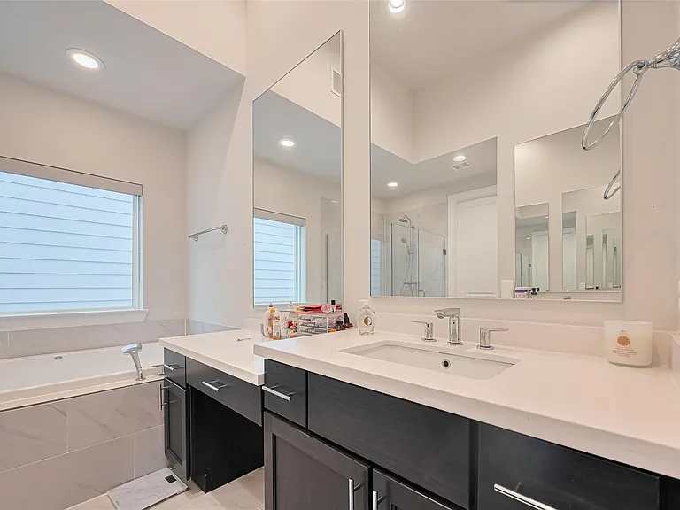 5308 S Capitol St — Photo 18