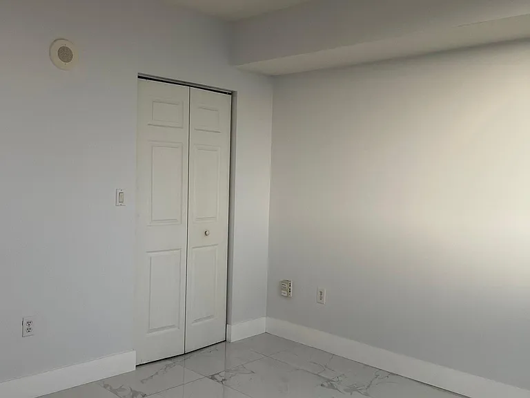 4242 NW 2nd St #915 — Photo 22