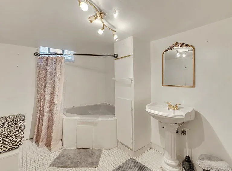 4941 Julius Blvd — Photo 4