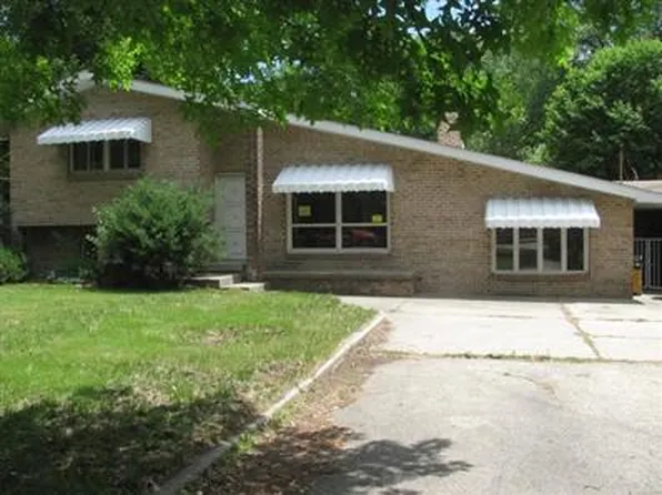 139 N Division St, Braidwood, IL 60408