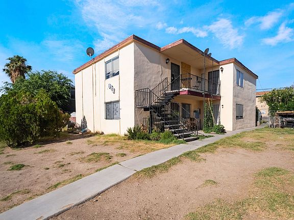 2nd image of 833 N Bruce St APT 1