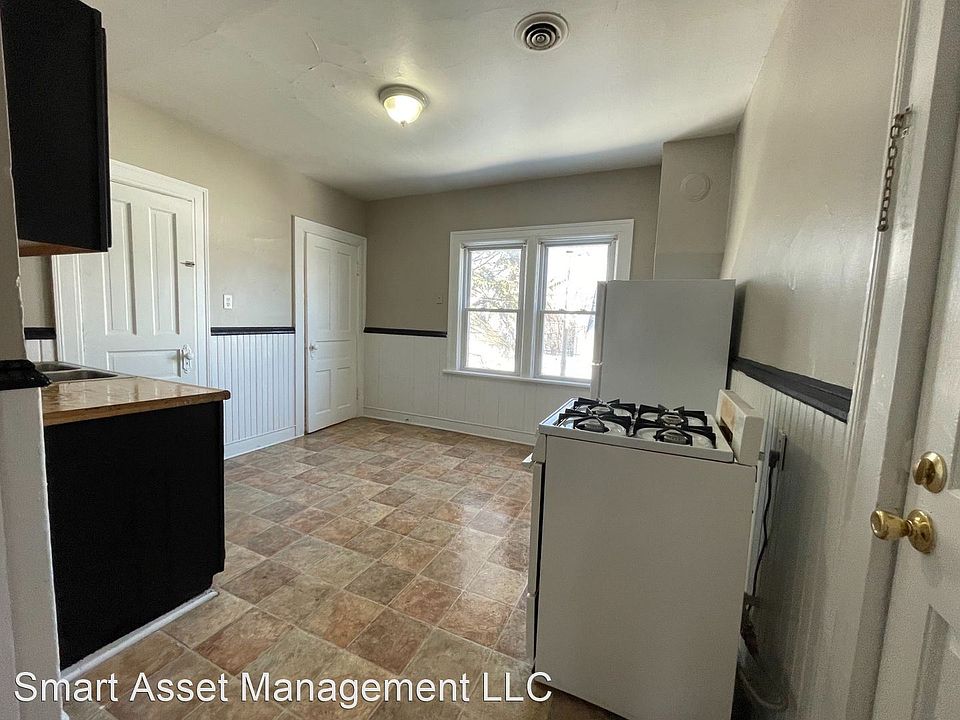 1st image of 2848 N Holton St #11745313