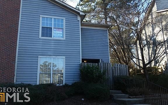 2nd image of 1424 Christiana Dr