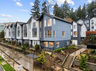 18813 Beardslee Blvd UNIT G, Bothell, WA 98011