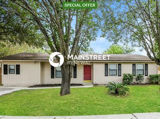 2421 Olson Ln, Jacksonville, FL 32210