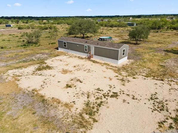 908 LOBO LOOP LOT 80, Hondo, TX 78861