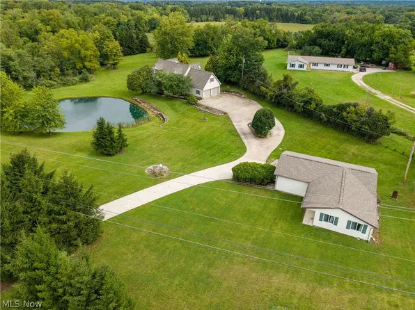 1035 W Liberty St, Medina, OH 44256