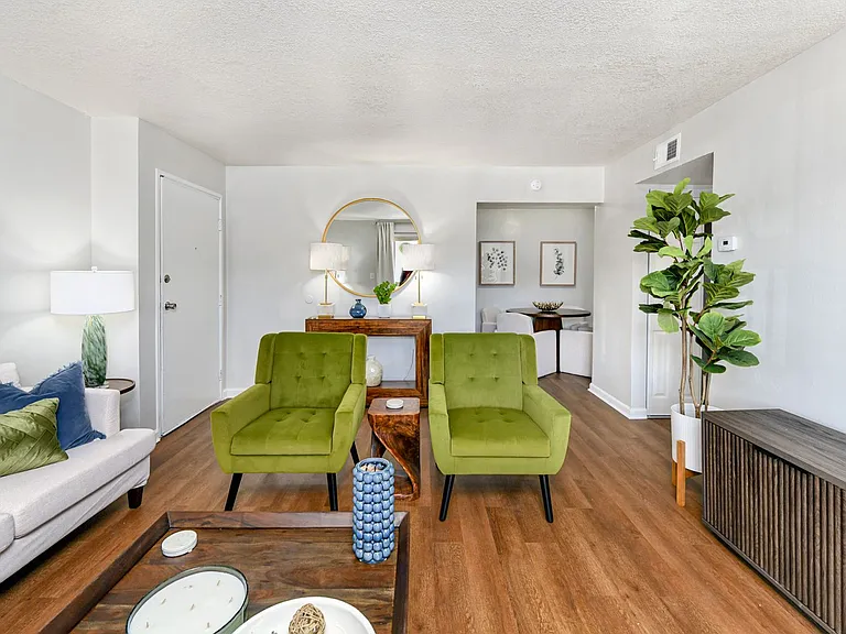 Legend Oaks Gated Community — Photo 73