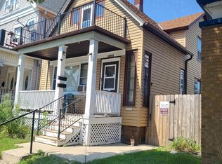 3528 W Branting Ln #3528A, Milwaukee, WI 53215