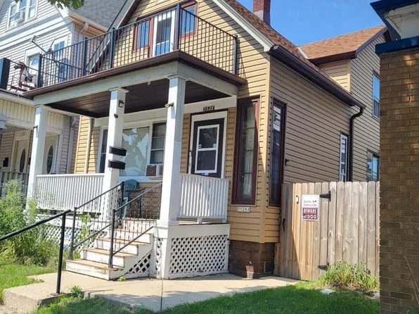 3528 West Branting LANE #3528A, Milwaukee, WI 53215