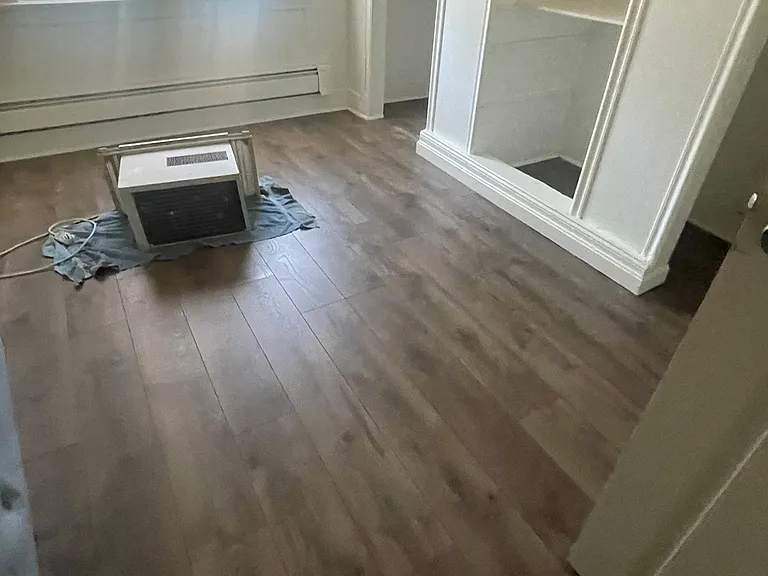 240 Lincoln St #3 — Photo 2