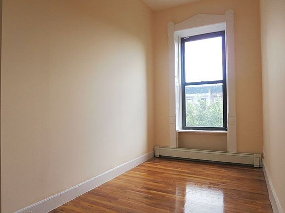 5th image of 421 Greene Ave APT 3