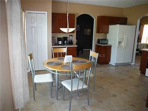 5th image of 228 Dalton Dr