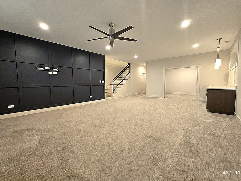 3620 W Diversey Ave #1B — Photo 14