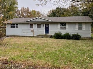 421 W Antelope St, Girard, KS 66743