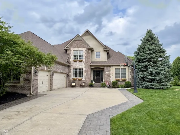 1014 Massey Ct, Greenwood, IN 46143